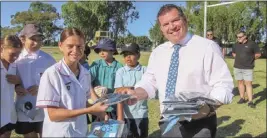  ?? DUBBO PHOTO NEWS/KEN SMITH ?? Top: Far West Active Fest is coming this March. Above: Lakeah Nolan with Member for the Dubbo Electorate Dugald Saunders. PHOTOS: