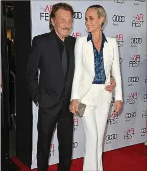  ??  ?? Johnny Hallyday et son épouse Laeticia, le 10 novembre 2016.