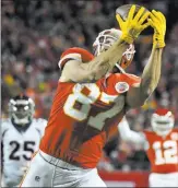  ?? Ed Zurga ?? The Associated Press Chiefs tight end Travis Kelce makes a touchdown reception Monday night against the Broncos in Kansas City, Mo.