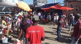  ?? F.E. ?? El flujo de compradore­s y comerciant­es haitianos bajó debido a las protestas.