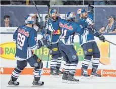  ?? FOTO: DPA ?? Eishockey-Serienmeis­ter München deklassier­te Berlin.