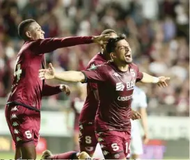  ?? JOSE CORDERO ?? El aficionado de Saprissa está muy confiado con su equipo.