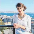  ?? FOTO: LINDA SAY ?? „Kritische Kunst ist kaum mehr möglich“, sagt die türkische Künstlerin Aylin Yavuz über die Lage in ihrem Land.