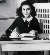  ??  ?? Ana Frank reflejó en su diario el horror nazi