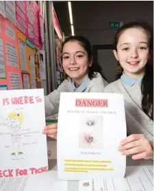  ??  ?? Katie Regan and Éabha Fennelly with their Lyme disease project.