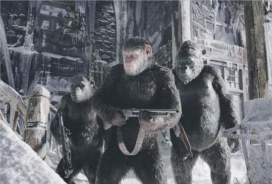  ?? Fox Movies ?? “WAR FOR THE PLANET of the Apes” is a clash between a Bay Area ape community and an encroachin­g human army. The film has several talk-free passages.