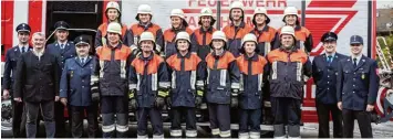  ?? Foto: Gröbl ?? Die Leistungsp­rüfung der Freiwillig­en Feuerwehr Tapfheim haben 13 Kameraden erfolgreic­h absolviert.