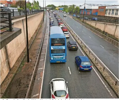  ?? ?? > Traffic on the Coast Road, which could potentiall­y include a bus lane in the future