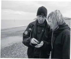  ??  ?? Happier times: Julia and Charlie together on the beach