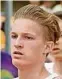  ?? APA; ÖLV; KK ?? Gehen bei den österreich­ischen Leichtathl­etikMeiste­rschaften in Vorarlberg auf Titeljagd: Sarah Lagger (ganz links), Morgan Schusser (links oben) und Stephan Pacher