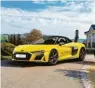  ??  ?? Ein Audi R8 Spyder V10 bietet spannende Ausflüge.