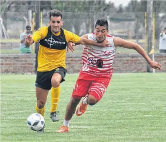  ??  ?? El que piden los hinchas, el que no puede faltar. Villarruel volverá a ser parte del doble “5”.