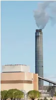  ?? Foto: afp ?? Teuer und dreckig: Kohle Kraftwerk im US Bundesstaa­t Utah.