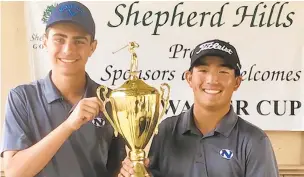  ?? MICHAEL BLOUSE/SPECIAL TO THE MORNING CALL ?? Nazareth’s TJ Bohl, left, and Ethan Honsel fired an 8-under 62 to win the Wasser Cup.