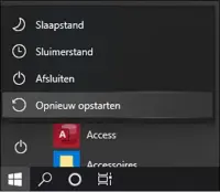  ??  ?? Het kan gebeuren dat je niet kunt opstarten vanaf de stick omdat de pc Windows meteen opstart zonder te reageren op je toetsaansl­agen. Oplossing: sluit Windows niet af door te klikken op Afsluiten, maar op ‘Opnieuw opstarten’.