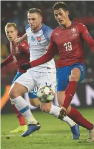  ??  ?? Vital... Czech republic’s patrik Schick (right)