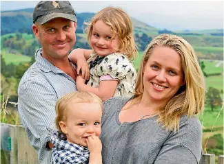  ?? PHOTO: RURALCO ?? Chanelle O’Sullivan, Izzy, 4, and Hunter, 21 months, join David on the farm.