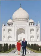  ?? (GPO) ?? PRIME MINISTER Benjamin Netanyahu and his wife, Sara, stand in front of the Diana bench and the Taj Mahal in Agra.