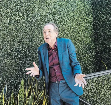  ?? EMILY BERL NYT ?? Eric Idle’s new memoir, “Always Look on the Bright Side of Life,” tells stories about his rise through comedy and his many famous friends. And of course, Monty Python stories.