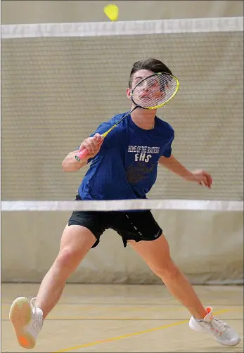  ?? STEVEN MAH/SOUTHWEST BOOSTER ?? Frontier’s Zach Smith was competing hard in Boys Singles action at the SCCHS Badminton Tournament on April 2.