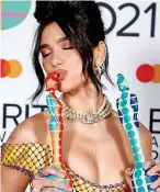  ?? ?? Dua Lipa: Won 2021 best female