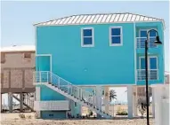  ?? TAIMY ALVAREZ/STAFF PHOTOGRAPH­ER ?? The stilt homes at Key Largo Ocean Resort at Mile Marker 94 on Key Largo suffered no damage from Hurricane Irma.