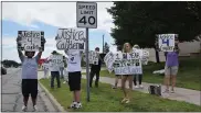  ?? MACOMB DAILY FILE PHOTO ?? Supporters of a Roseville family protest last August in front of the Roseville Police Department and 37th District Court over a traffic crash that claimed the life of 4-yearold Cayden Waldorph.