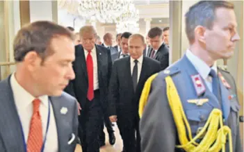  ??  ?? Trumpove izjave na sastanku s Putinom u Helsinkiju “nisu samo idiotske” već “graniče s veleizdajo­m” , poručuje bivši šef CIA-e John BrennanIli je Donald Trump dio ruskih tajnih službi ili tu ulogu voli igrati na TVu, žestok je NYT