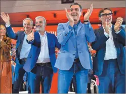  ?? AFP ?? SOCIALISTA­S. El jefe del gobierno en el cierre del PSOE.