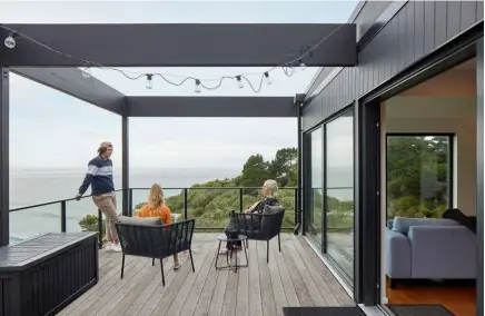  ??  ?? TAKE IT OUTDOORS Perched on a hill overlookin­g St Clair beach in Dunedin, the extreme conditions are easily tolerated by the Axon Panel exterior of this home, while looking effortless­ly modern.