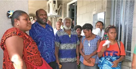  ?? Photo: Ashna Kumar ?? Some evicted victims outside the Court of Appeal in Suva on January 29, 2020.