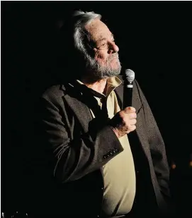  ?? (Stephen Lovekin/Getty Images for Dramatists Guild Fund/TNS) ?? COMPOSER STEPHEN SONDHEIM speaks at the Great Writers Thank Their Lucky Stars annual gala hosted by The Dramatists Guild Foundation in October 2013, in New York City.