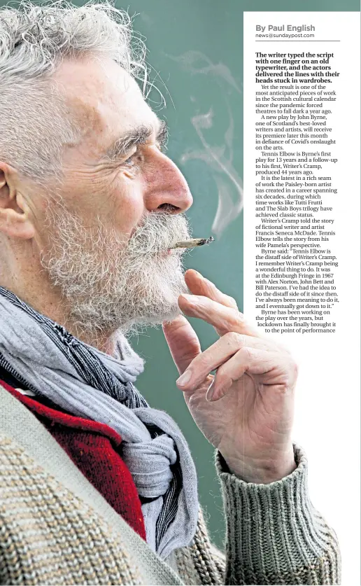 ??  ?? John Byrne enjoys a smoke at Edinburgh Internatio­nal Book Festival in 2011