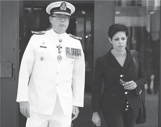  ?? ADRIAN WYLD / THE CANADIAN PRESS FILES ?? Vice-Admiral Mark Norman leaves court with his lawyer Marie Henein following a hearing in Ottawa in September.