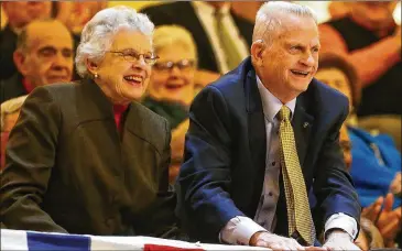  ?? CURTIS COMPTON / CCOMPTON@AJC.COM / 2015 ?? Former Gov. Zell Miller and former first lady Shirley Miller are introduced during the inaugurati­on of Gov. Nathan Deal to a second term on the first day of the legislativ­e session on Jan. 12, 2015, in Atlanta.