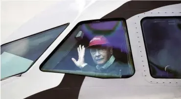  ?? Foto: dpa/APA/Barbara Gindl ?? Firmengrün­der Niki Lauda übernimmt wieder das Steuerrude­r.