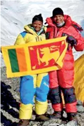  ??  ?? JAYANTHI AND JOHANN: Commiserat­ions to Johann who didn’t make it to the top and hearty congratula­tions to Jayanthi who did by going that extra mile