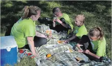  ?? MELINDA CHEEVERS METROLAND ?? Savannah Duggan, right, and her family participat­e in YWCA Niagara’s No Fixed Address sleep-in-your-car-a-thon Friday and Saturday. Joining her, from left, are mom Kelli, and brothers Brayden and Darren.