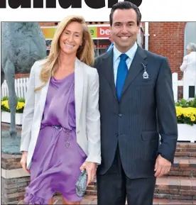  ??  ?? APOLOGY: Lloyds chief executive Antonio Horta-Osorio, with his wife Anna