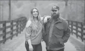  ?? KYLE DEAN REINFORD, NYT ?? The visual and musical dynamic between Chris and Morgane Stapleton is one of country music’s great treats.