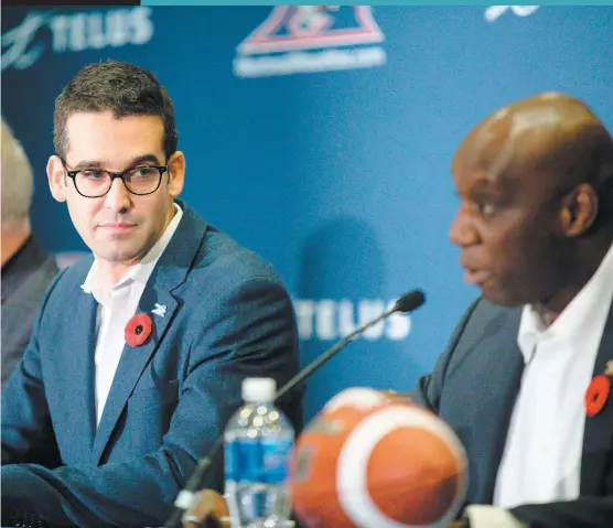  ?? PHOTO AGENCE QMI, DOMINICK GRAVEL ?? Le président des Alouettes, Patrick Boivin, a confirmé le retour du directeur général Kavis Reed pour la saison prochaine en conférence de presse, hier.