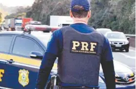  ?? RepRodução ?? Policiaisr­odoviários­federaisch­egaramatro­cartirosco­mobando