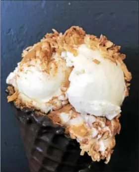  ?? PHOTO COURTESY OF OWOWCOW CREAMERY ?? Owowcow Creamery offers Irish potato ice cream.