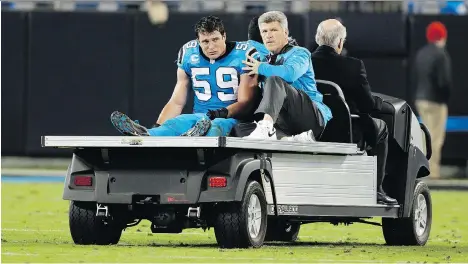  ?? BOB LEVERONE/THE ASSOCIATED PRESS/FILES ?? Under the NFL’s new protocols, players suspected of injury will be examined in a blue assessment tent.