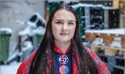  ?? FOTO: MATTIS SANDBLAD / VG ?? LIKER DET IKKE: Elle Nystad sier hun får vondt i magen av måten Troms kraft bruker samisk språk og kultur.