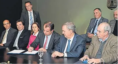  ?? (CASA DE GOBIERNO) ?? Financiami­ento. Schiaretti destacó que Córdoba consiga financiami­ento en este contexto.