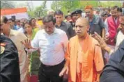  ?? HT PHOTO ?? Uttar Pradesh CM Yogi Adityanath takes stock of the projects undertaken for cleaning the Yamuna river.