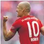  ??  ?? BIG HIT Bale could replace outgoing superstar Robben