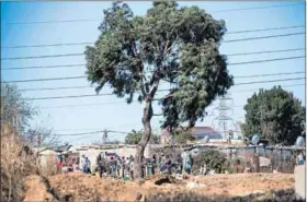  ?? Photo: Delwyn Verasamy ?? Criminal enterprise: Illegal miners called zama zamas advantage of the West Rand’s unsecured mines.
take