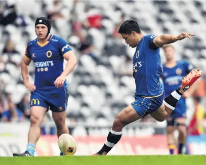  ?? PHOTO: PETER MCINTOSH ?? Kicking for goal . . . Otago first fiveeighth Josh Ioane gets set to kick for goal as Otago hooker Ricky Jackson watches on in the match against Tasman last Saturday at Forsyth Barr Stadium.